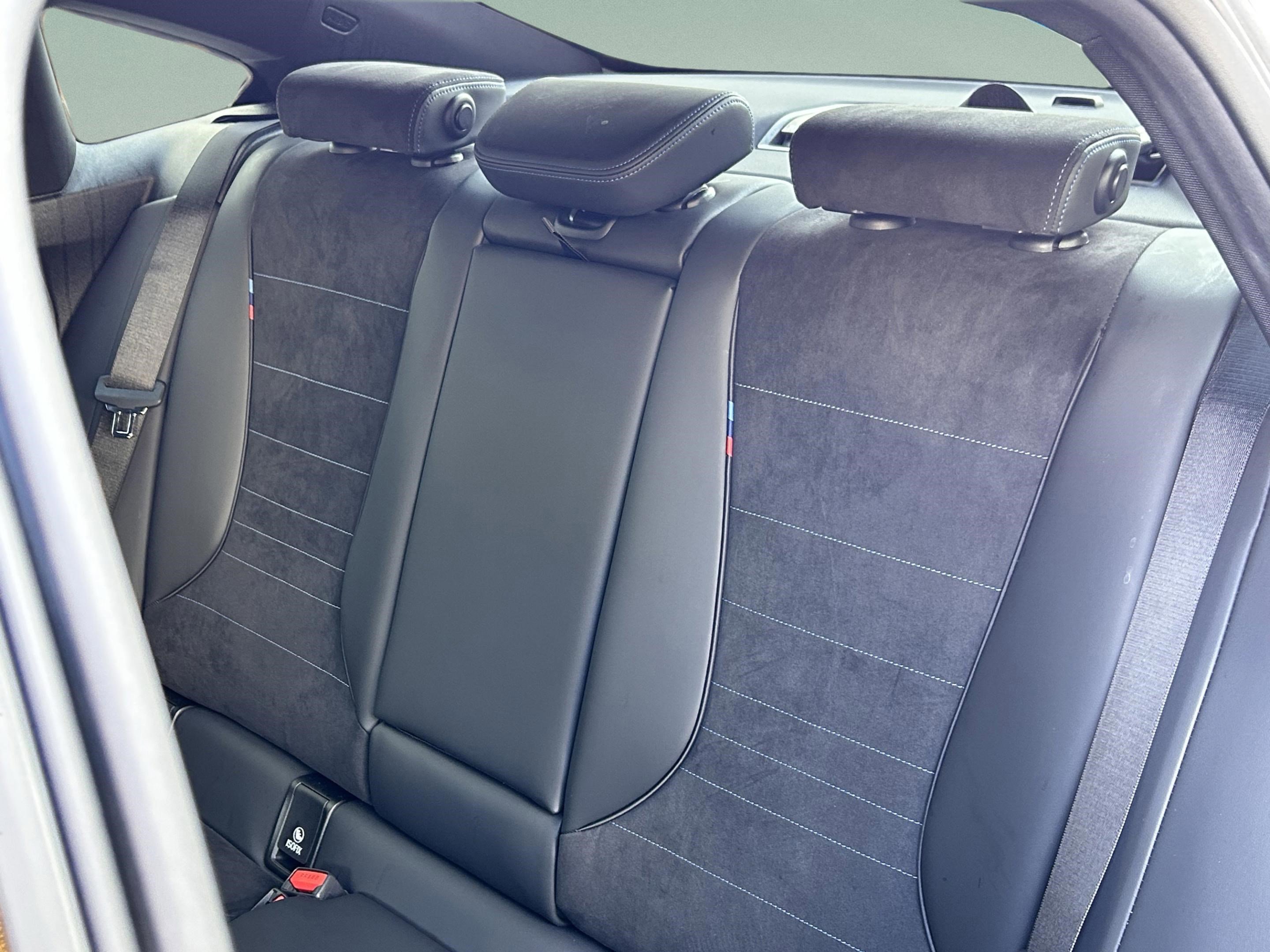 Used 2025 BMW M235i xDrive w/ M Performance Package image 25