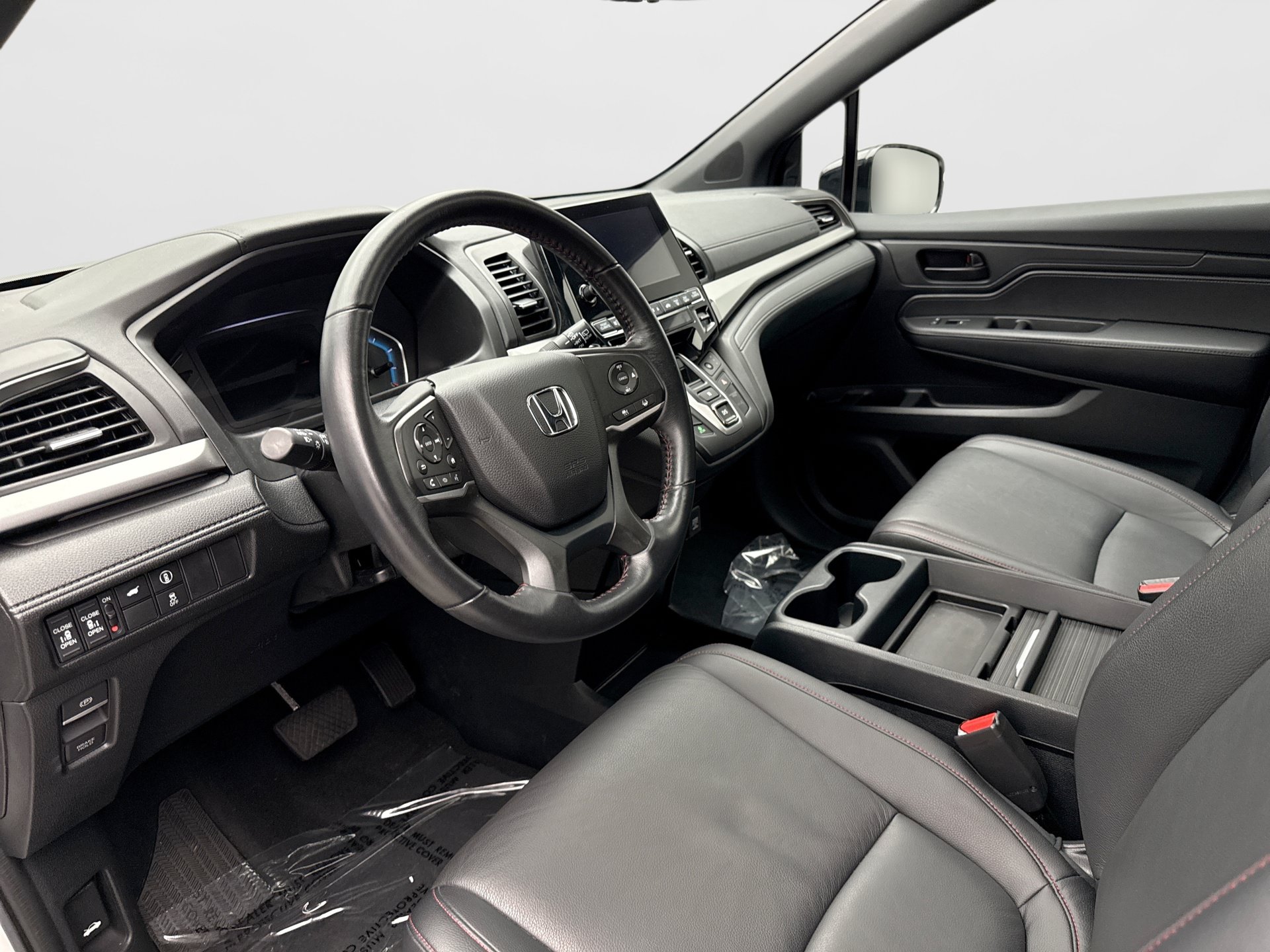 Used 2023 Honda Odyssey Sport image 10