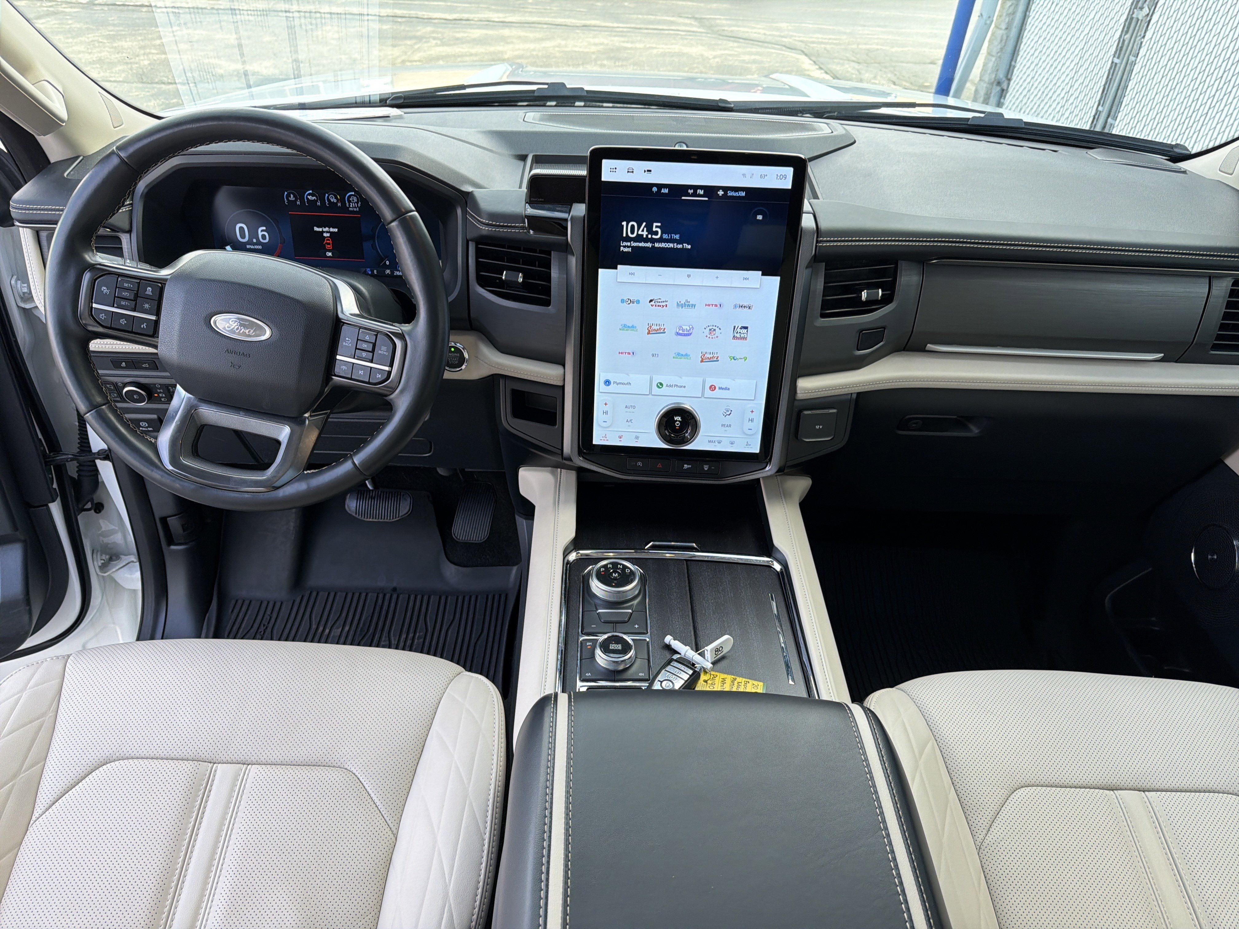 Certified 2024 Ford Expedition Max Platinum AWD/4WD image 28