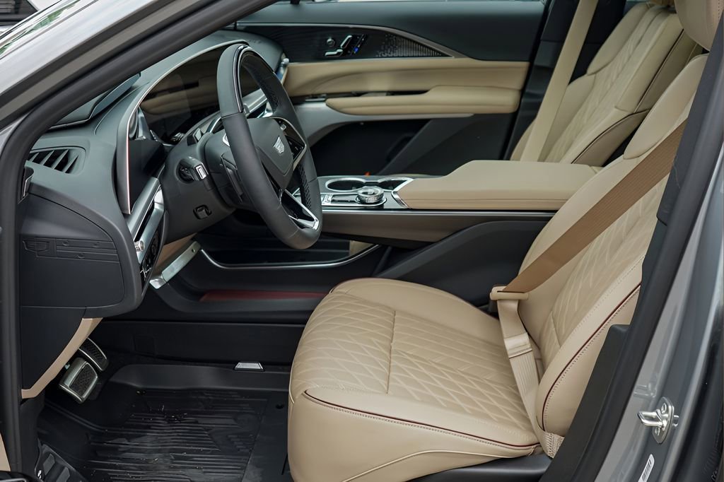 New 2026 Cadillac Lyriq Signature Luxury w/ Nappa Leather Package AWD/4WD image 10