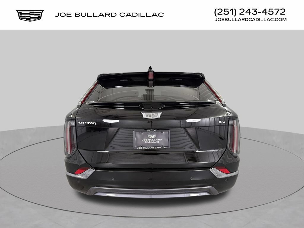 New 2027 Cadillac Optiq Sport w/ LPO, Floor Liner Package AWD/4WD image 5