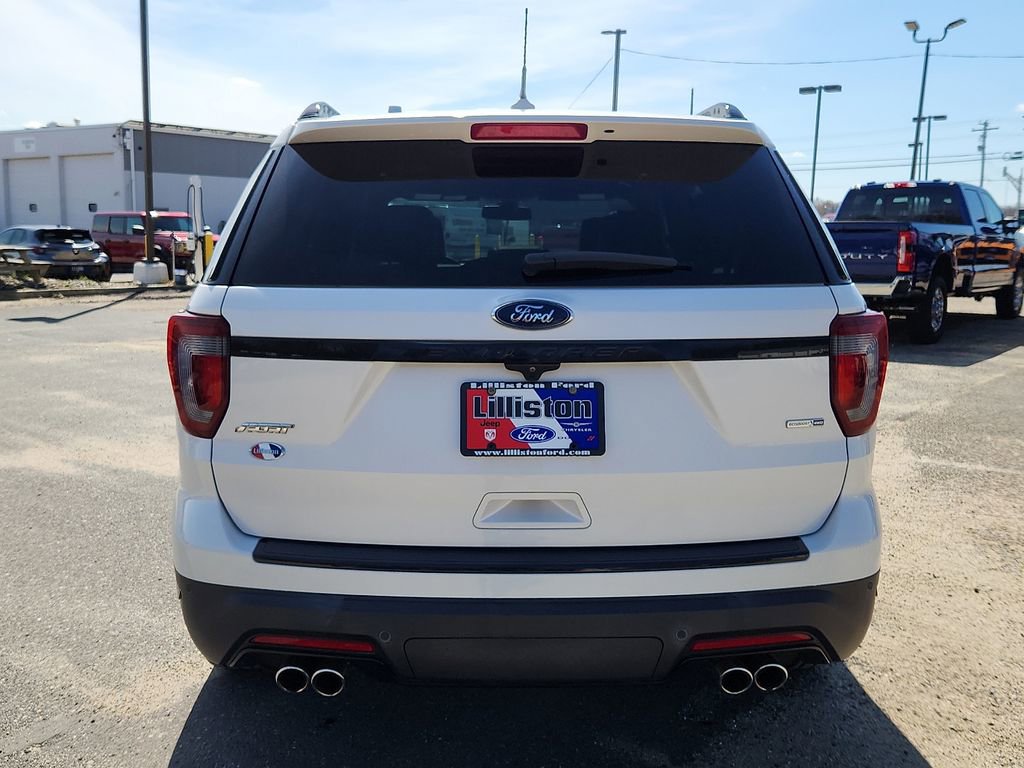 Used 2018 Ford Explorer Sport w/ Equipment Group 401A image 5