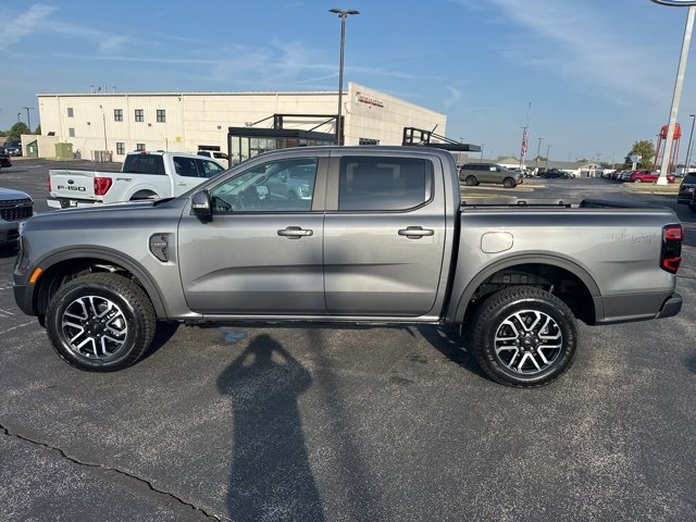 New 2025 Ford Ranger Lariat image 2