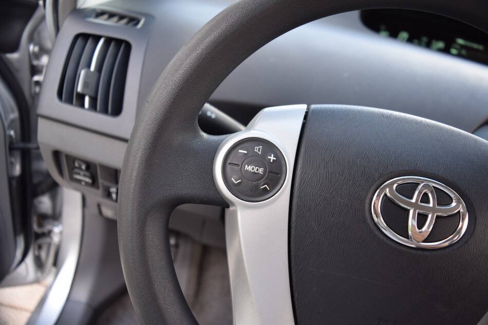Used 2010 Toyota Prius Two FWD image 62
