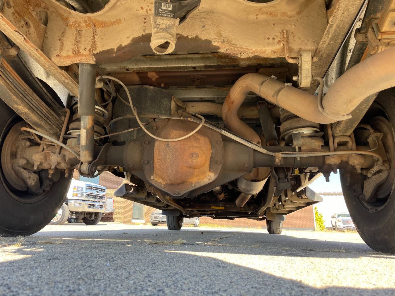 Used 2005 GMC Sierra 3500 SLT w/ Heavy-Duty Power Package image 14