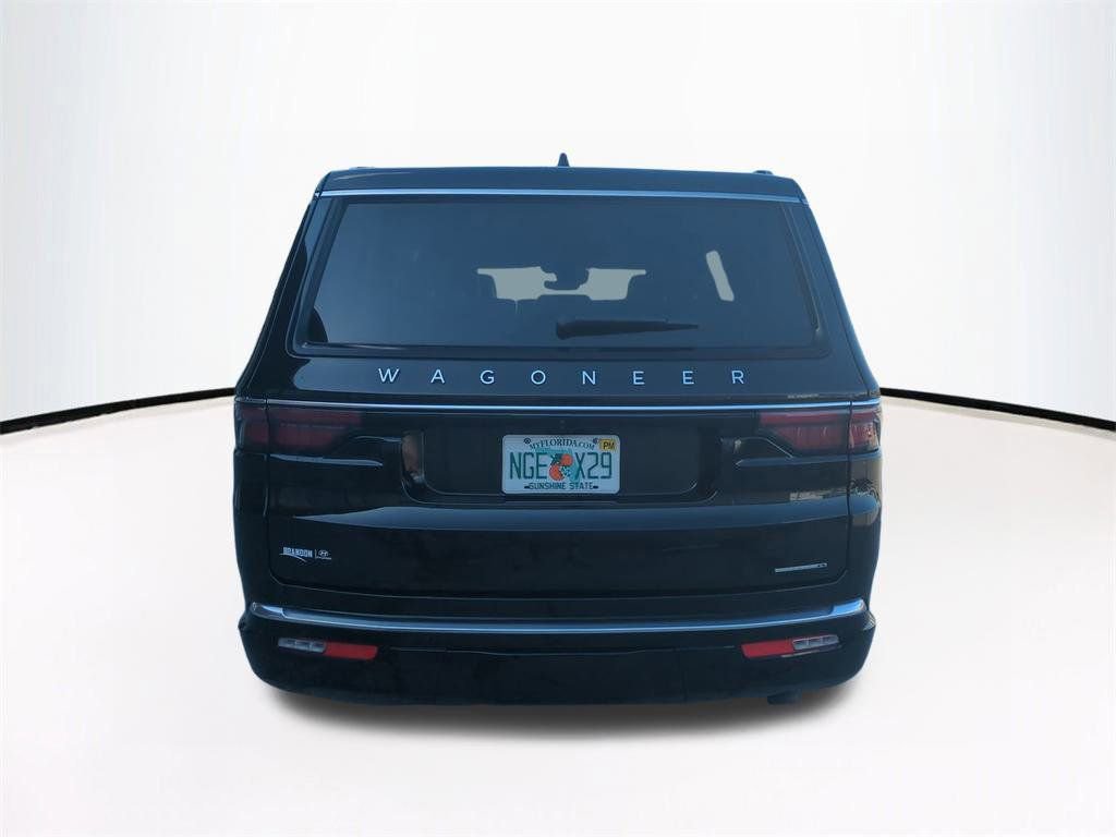 Used 2024 Jeep Wagoneer Series II image 6