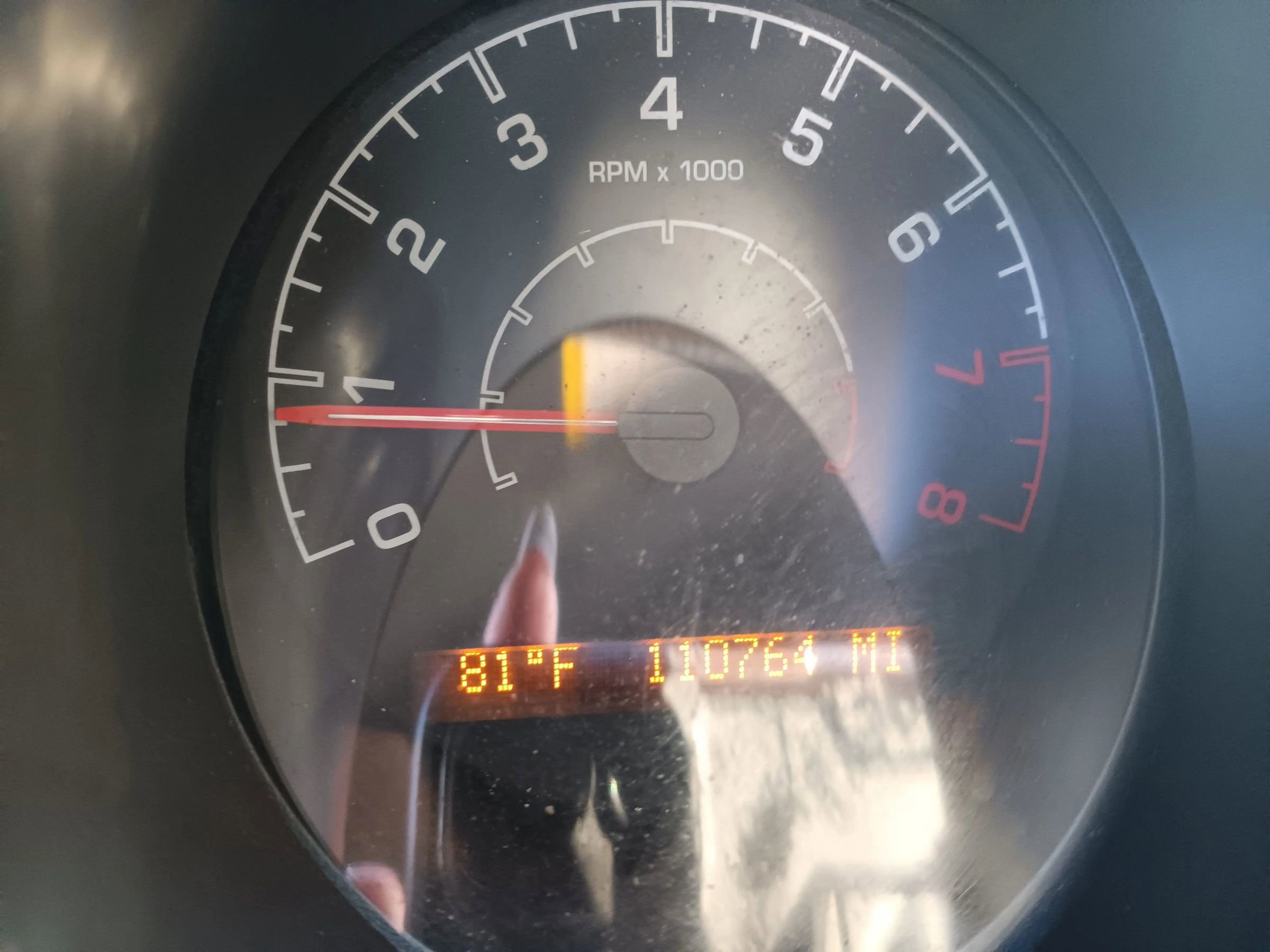 Used 2009 Saturn Sky w/ Premium Trim Package image 24