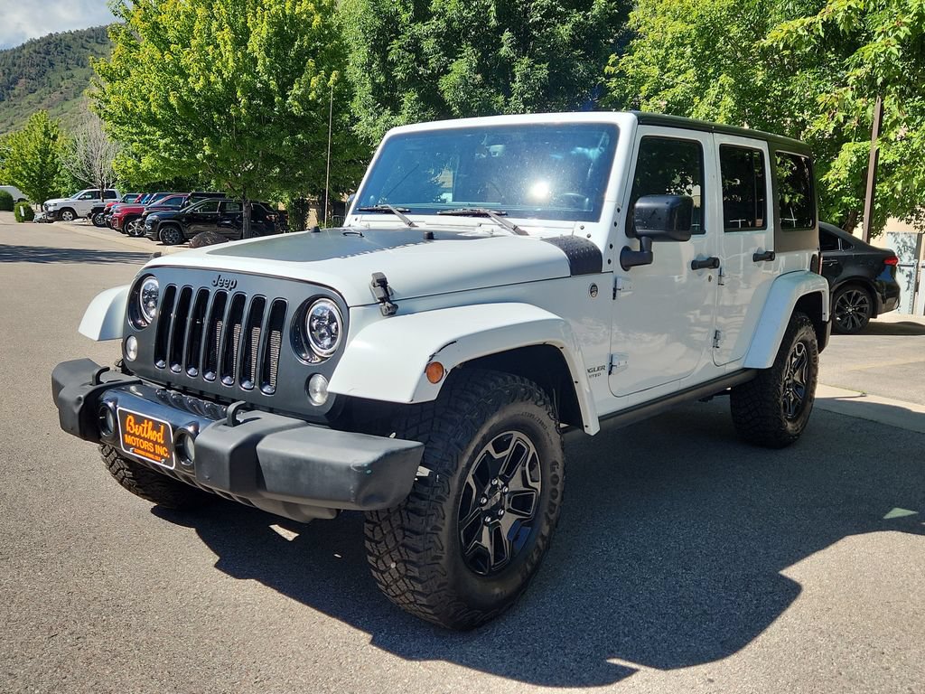 Used 2014 Jeep Wrangler Unlimited Sahara AWD/4WD image 4