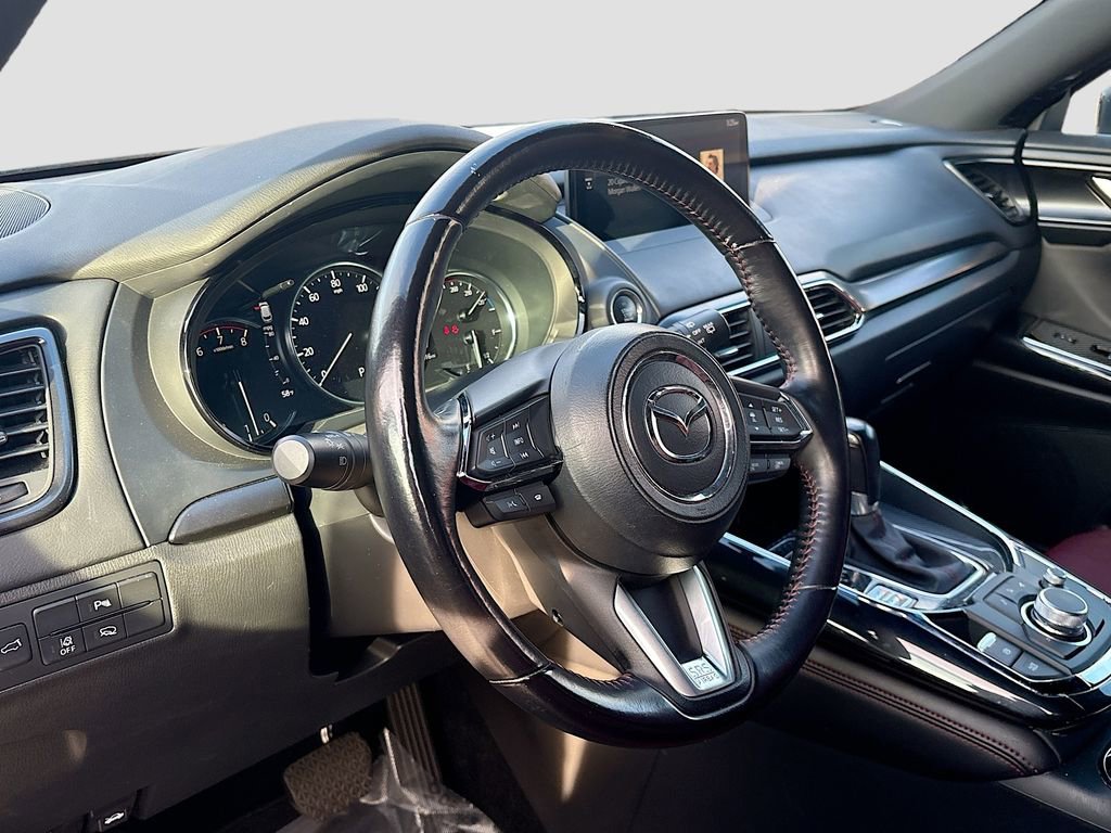 Used 2023 MAZDA CX-9 Carbon Edition image 9