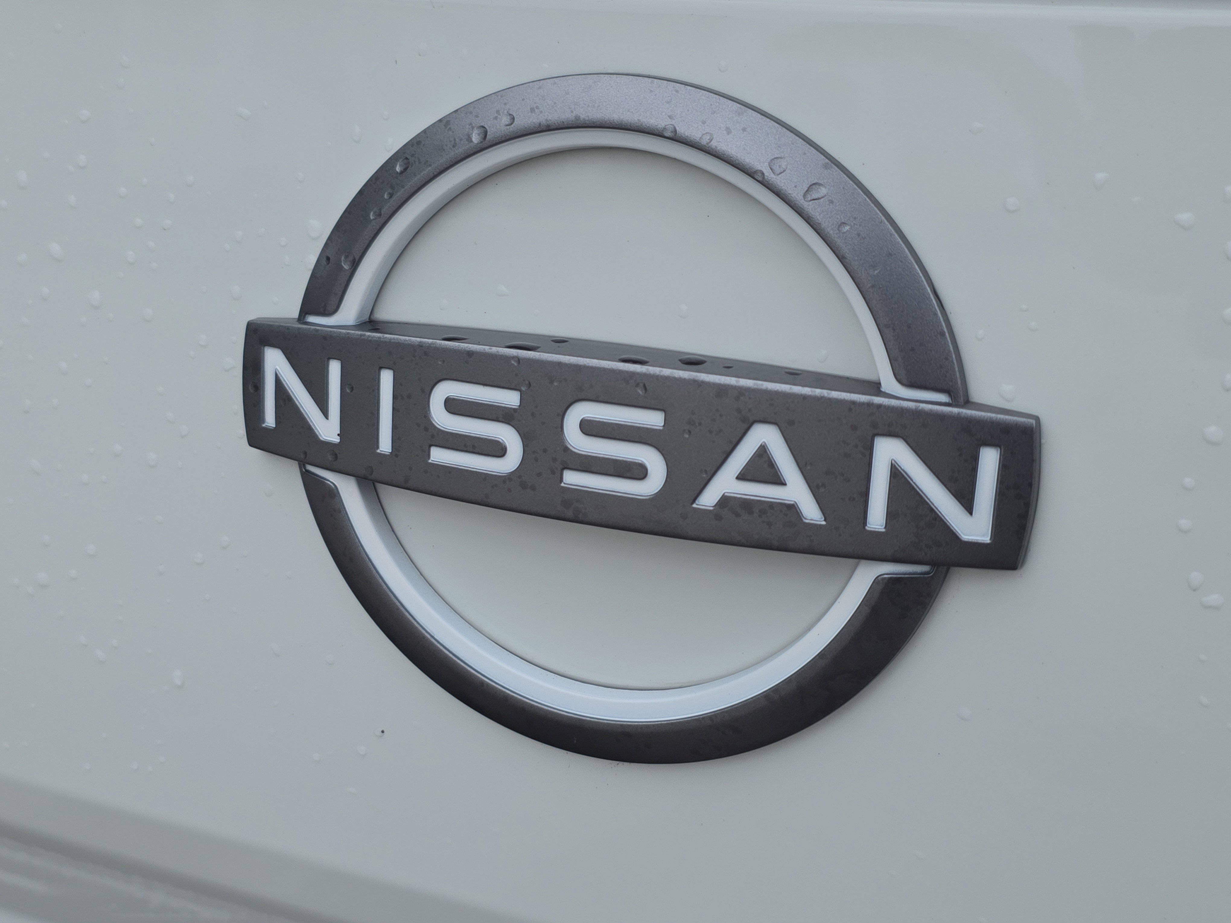 Used 2024 Nissan Frontier S w/ S Utility Package AWD/4WD image 9