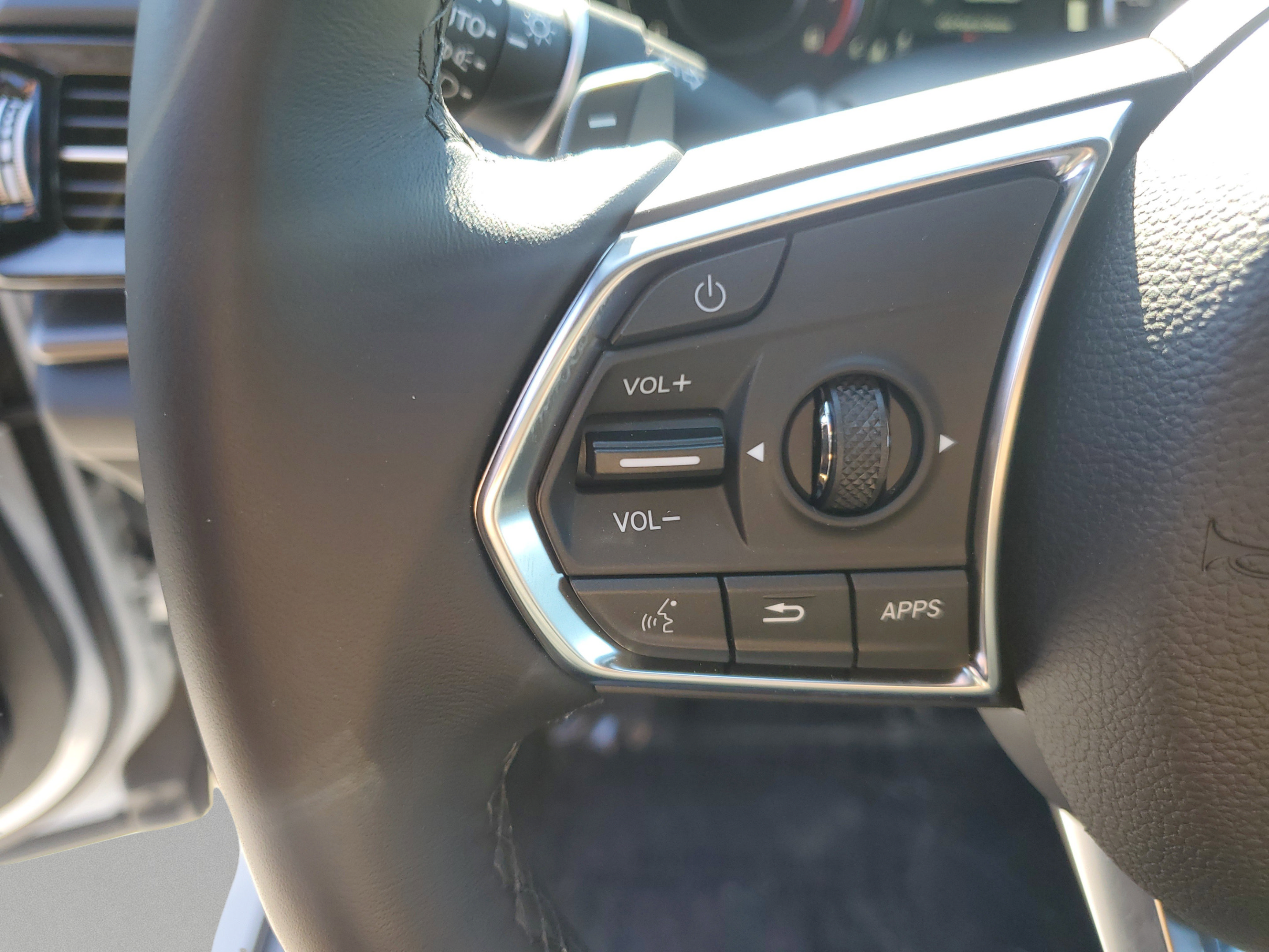 New 2026 Acura RDX SH-AWD image 11