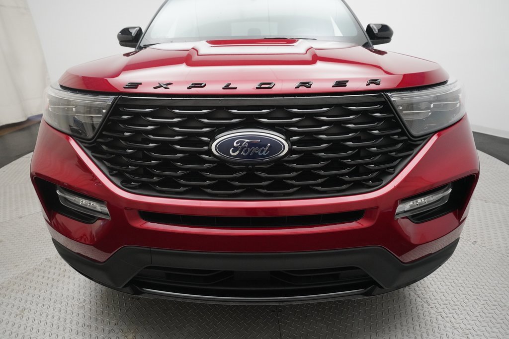Used 2023 Ford Explorer ST-Line w/ Class IV Trailer Tow Package image 22