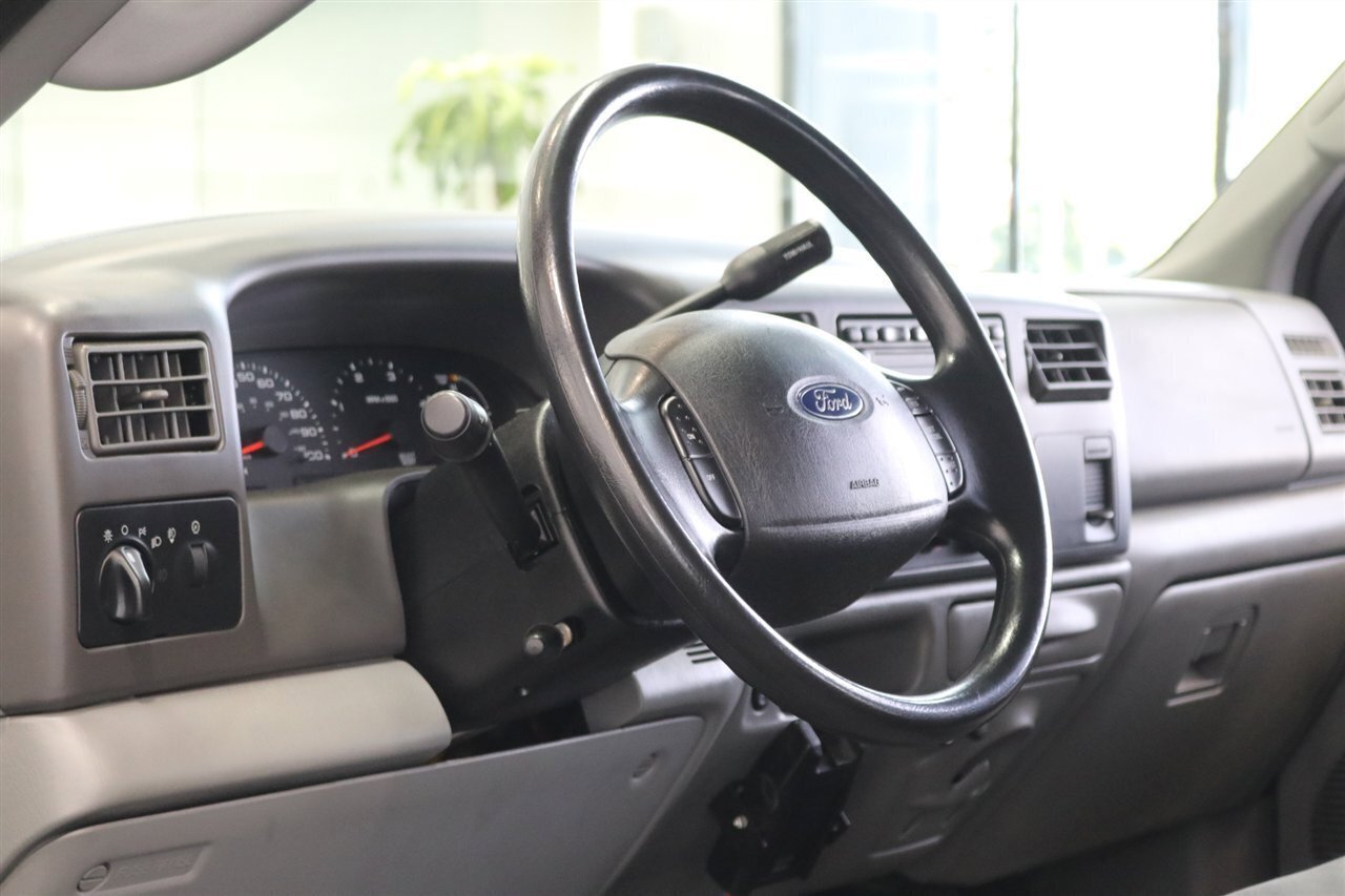 Used 2003 Ford F350 XLT AWD/4WD image 82