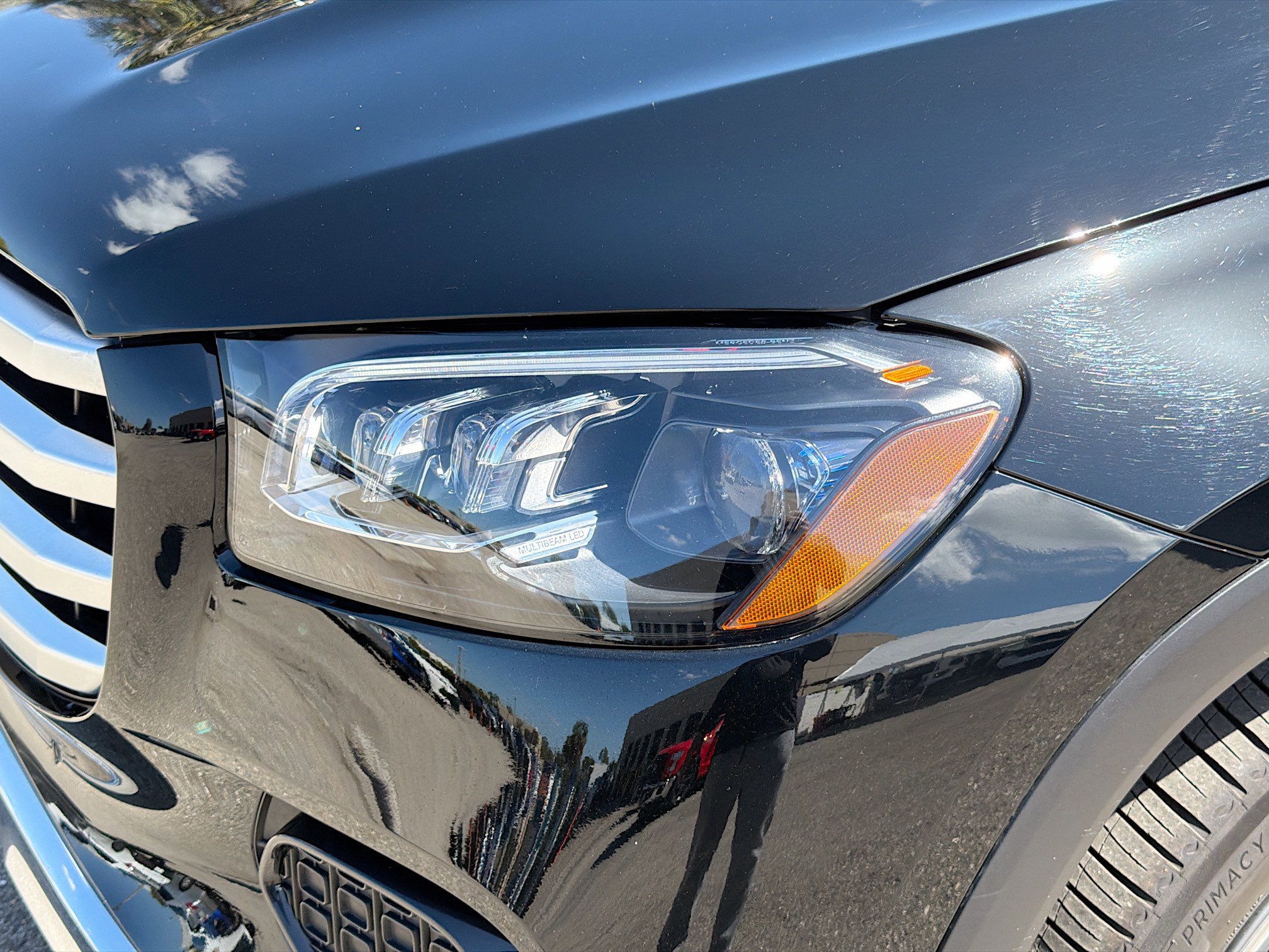 Used 2025 Mercedes-Benz GLS 450 4MATIC image 9