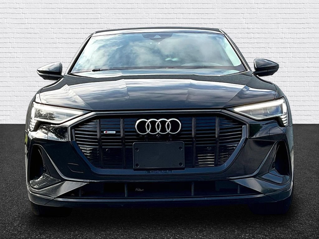 Used 2021 Audi e-tron Premium Plus w/ Premium Plus Package AWD/4WD image 2