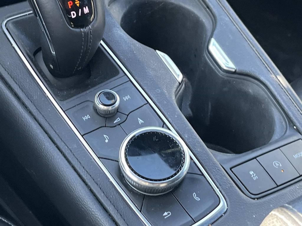 Used 2019 Cadillac XT4 Premium Luxury w/ Enhanced Visibility Package image 34