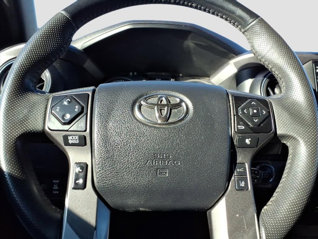 Used 2023 Toyota Tacoma TRD Off-Road w/ Technology Package AWD/4WD image 25