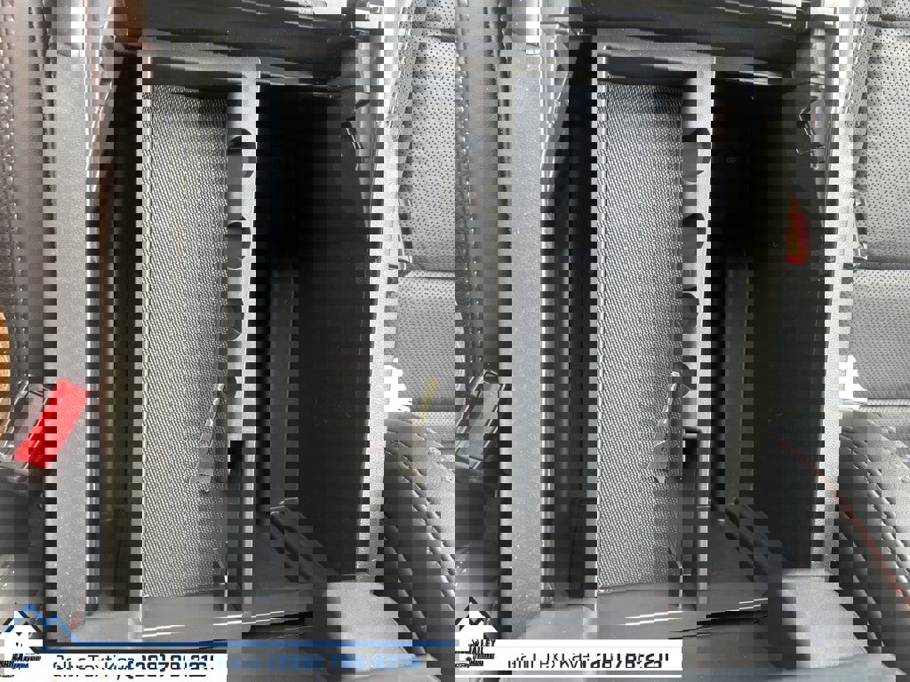 Used 2025 Ford F150 Raptor image 36