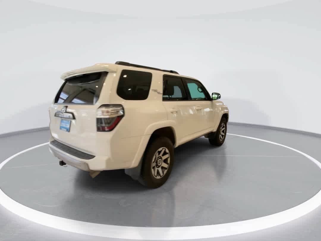 Certified 2021 Toyota 4Runner TRD Off-Road Premium w/ Moonroof Package AWD/4WD image 8