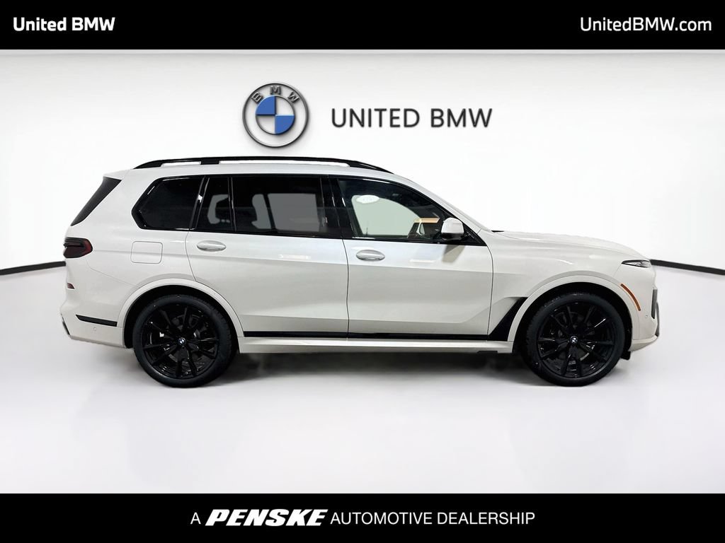New 2027 BMW X7 xDrive40i w/ Executive Package AWD/4WD image 4