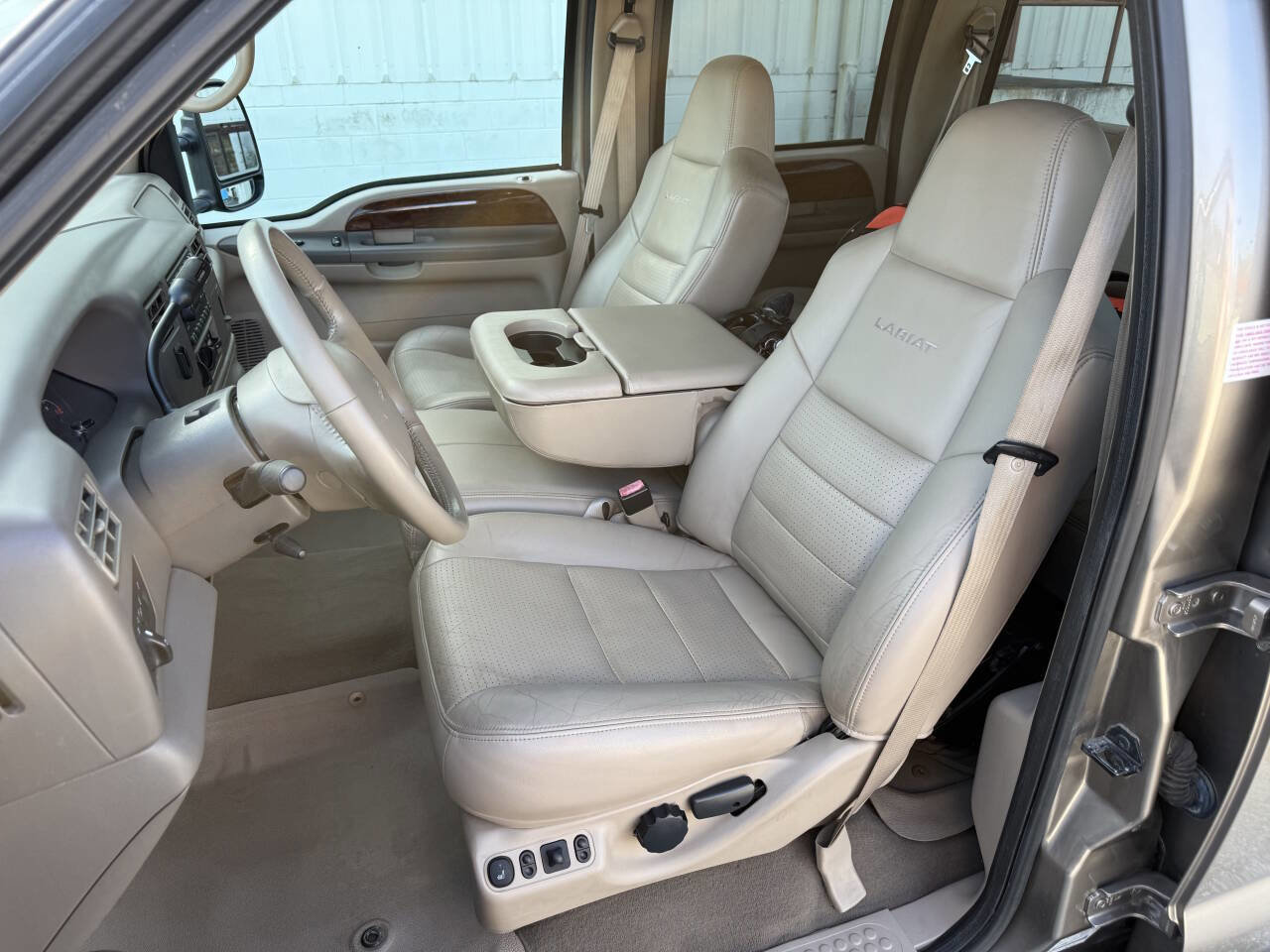 Used 2002 Ford F350 2WD Crew Cab DRW Super Duty image 20