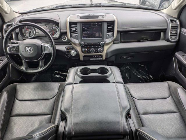 Used 2022 RAM 1500 Laramie AWD/4WD image 15