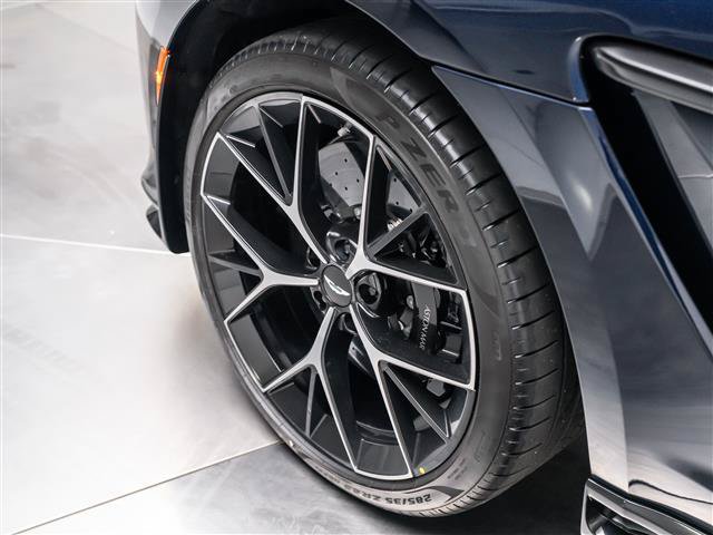 New 2026 Aston Martin DBX 707 AWD/4WD image 8