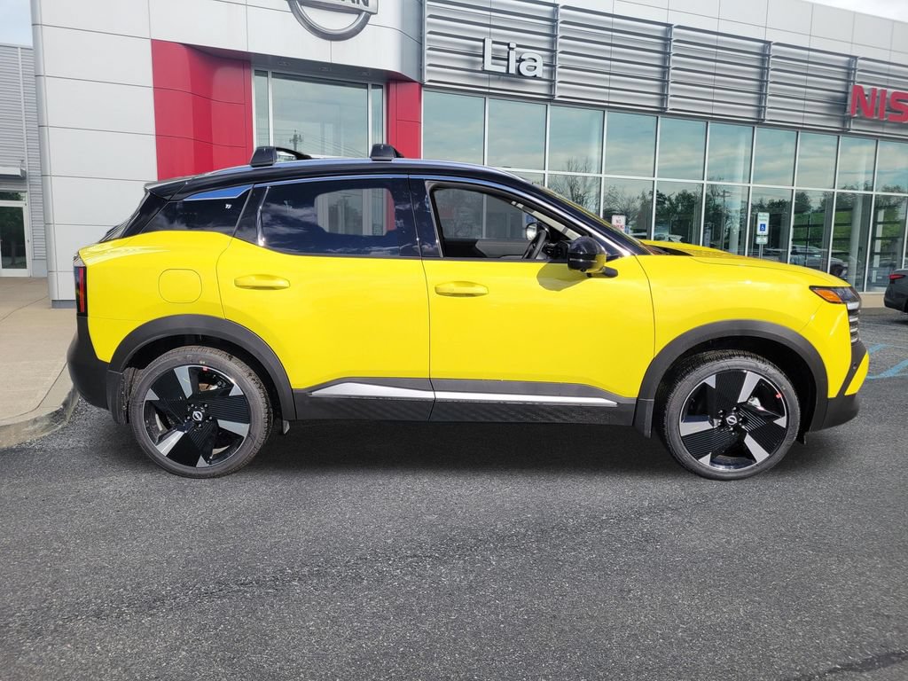 New 2026 Nissan Kicks SR w/ Cold Weather Package AWD/4WD video 2
