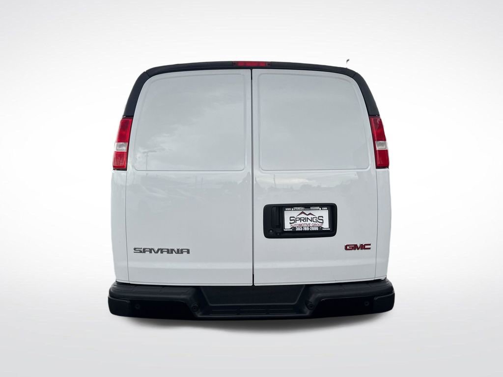 Used 2023 GMC Savana 3500 w/ Driver Convenience Package RWD image 4
