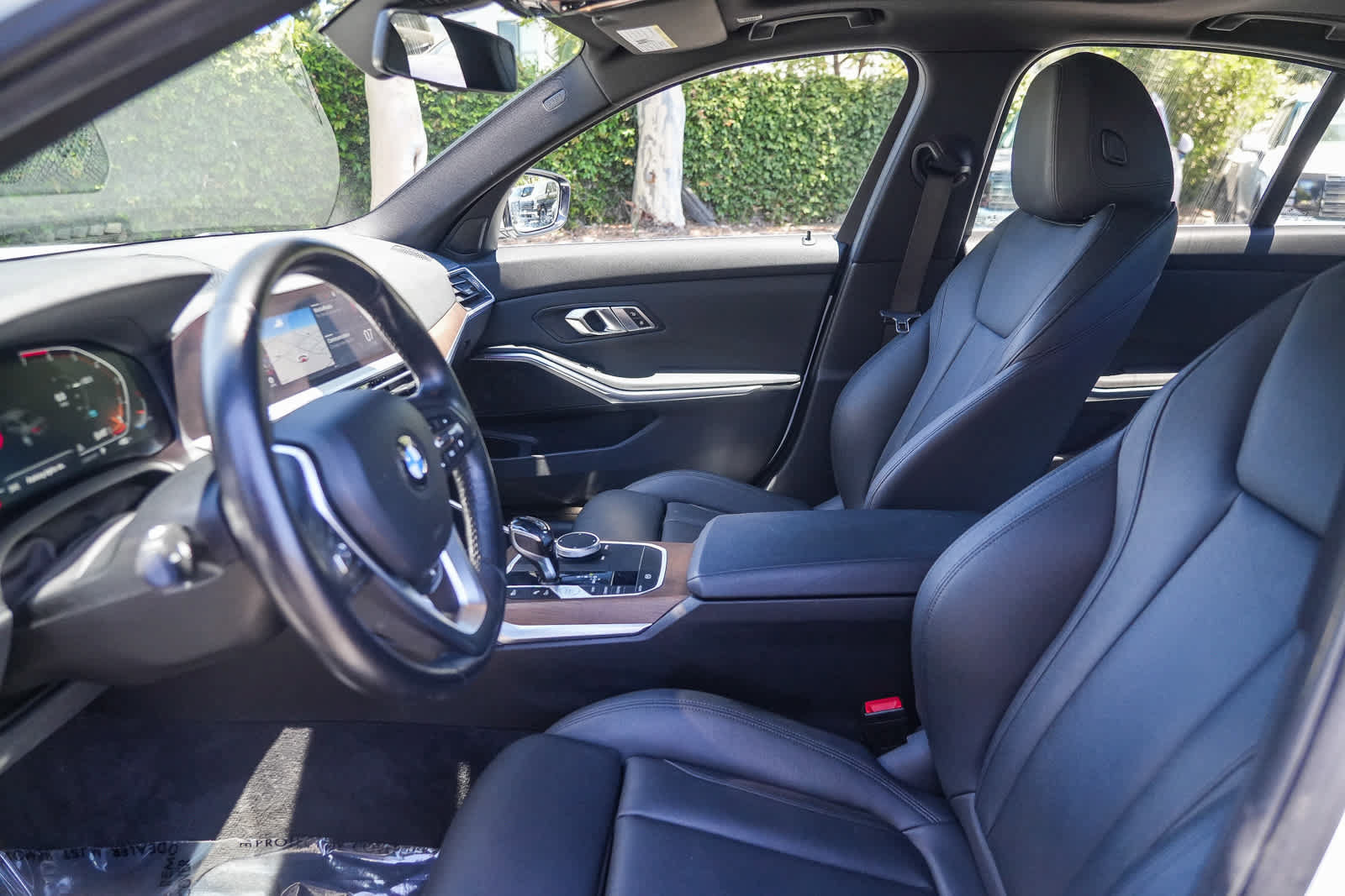 Used 2019 BMW 330i xDrive Sedan w/ Premium Package AWD/4WD image 18