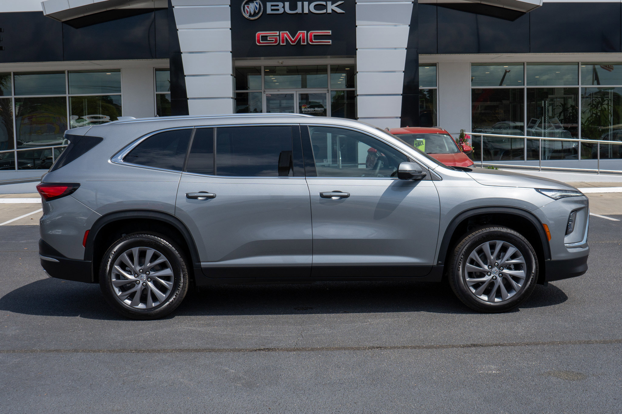 New 2026 Buick Enclave Preferred w/ Power Package image 2