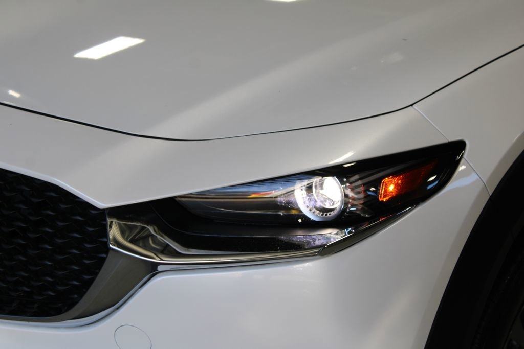 Used 2023 MAZDA CX-30 AWD 2.5 S image 2