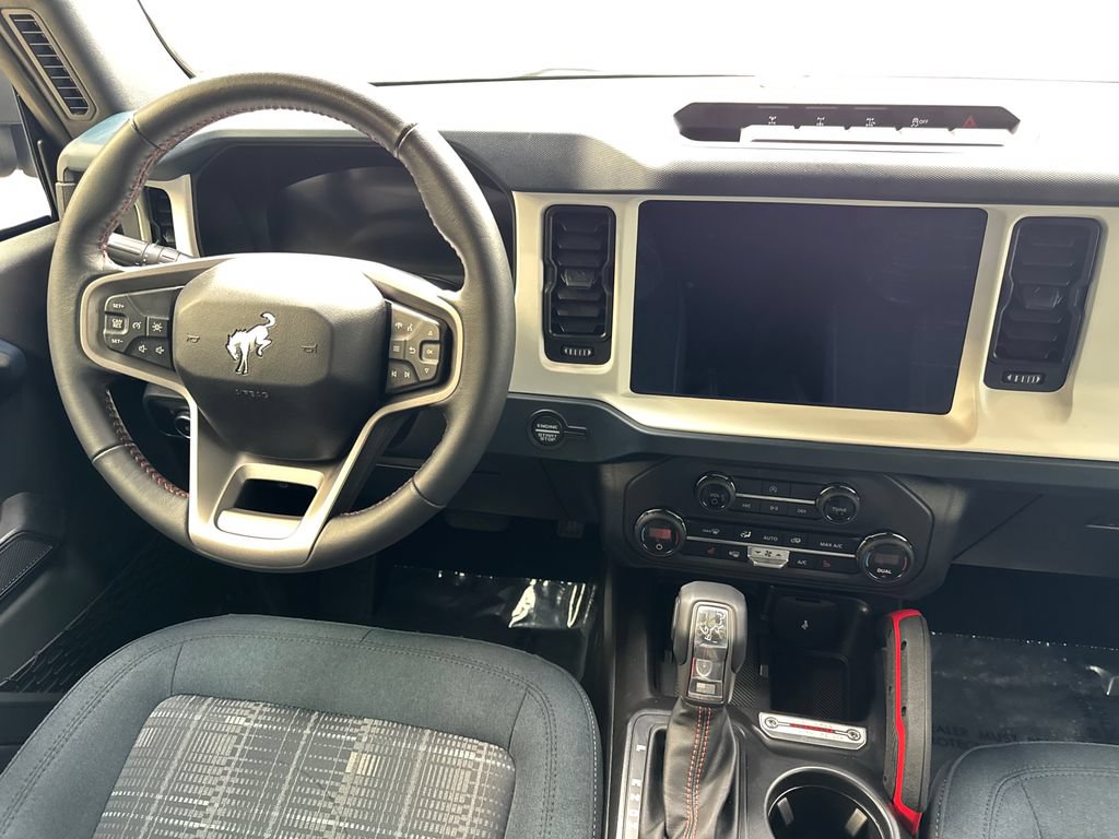 Used 2025 Ford Bronco Heritage Edition AWD/4WD image 52