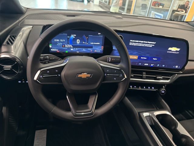 New 2026 Chevrolet Equinox EV LT image 12