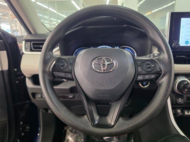 Used 2024 Toyota RAV4 XLE w/ Convenience Package AWD/4WD image 11