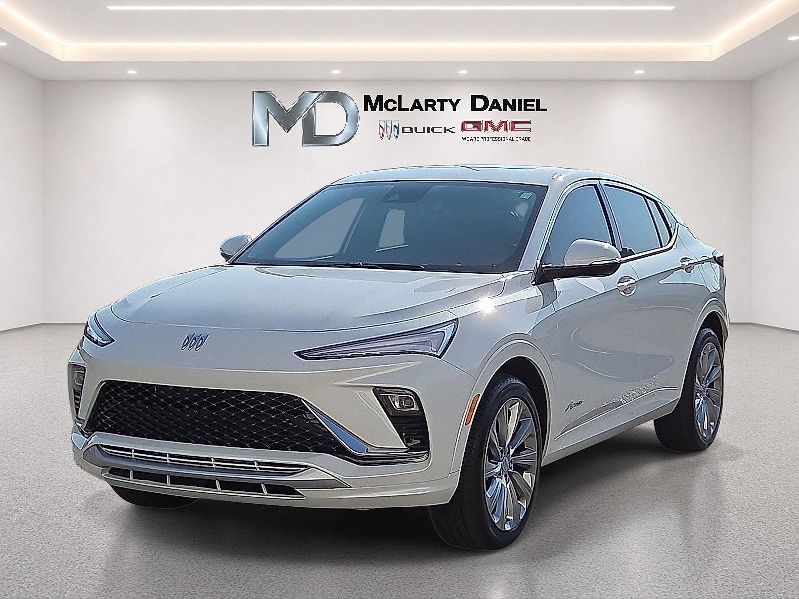 Used 2025 Buick Envista Avenir FWD image 3