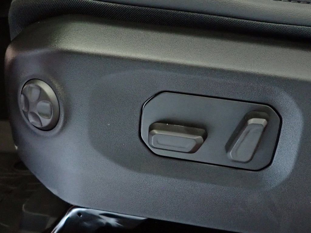 New 2025 Jeep Wrangler Rubicon 392 image 19