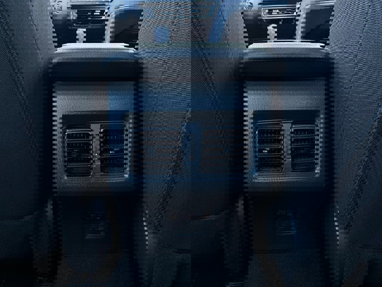 Used 2025 Toyota Camry LE image 12