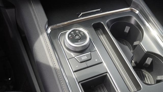 Used 2022 Ford Expedition Max XLT image 26