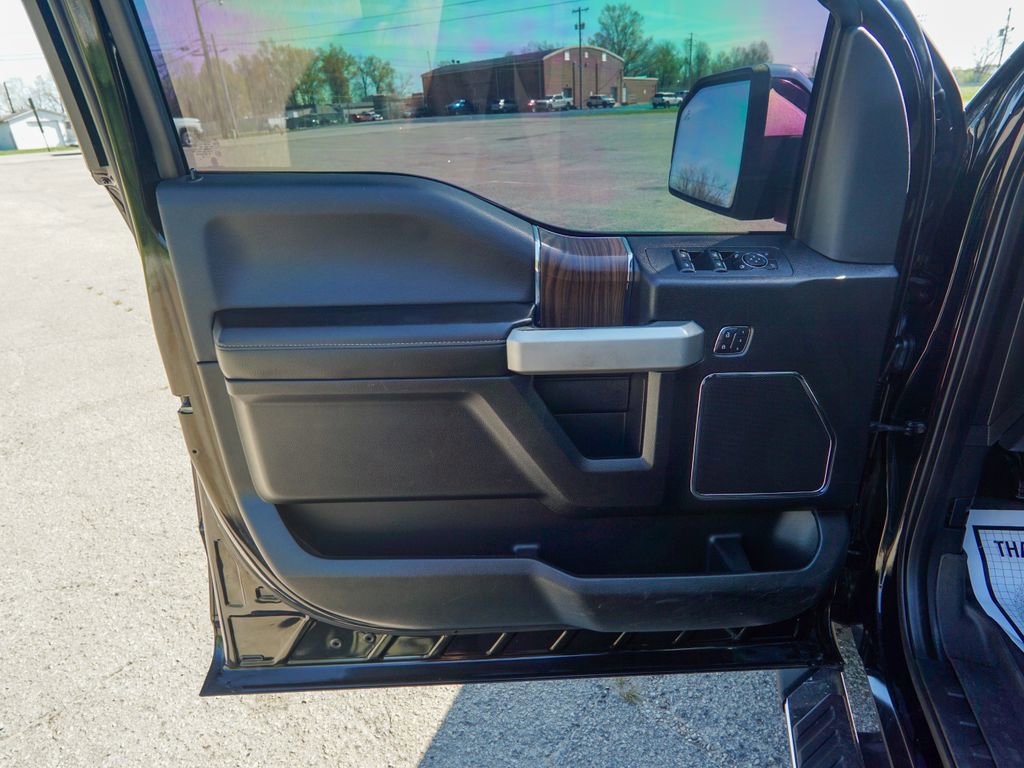 Used 2016 Ford F150 Lariat AWD/4WD image 19