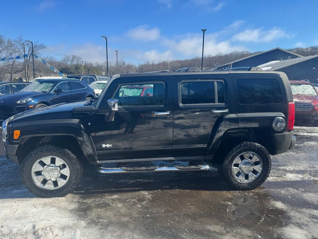 Used 2007 HUMMER H3 image 4