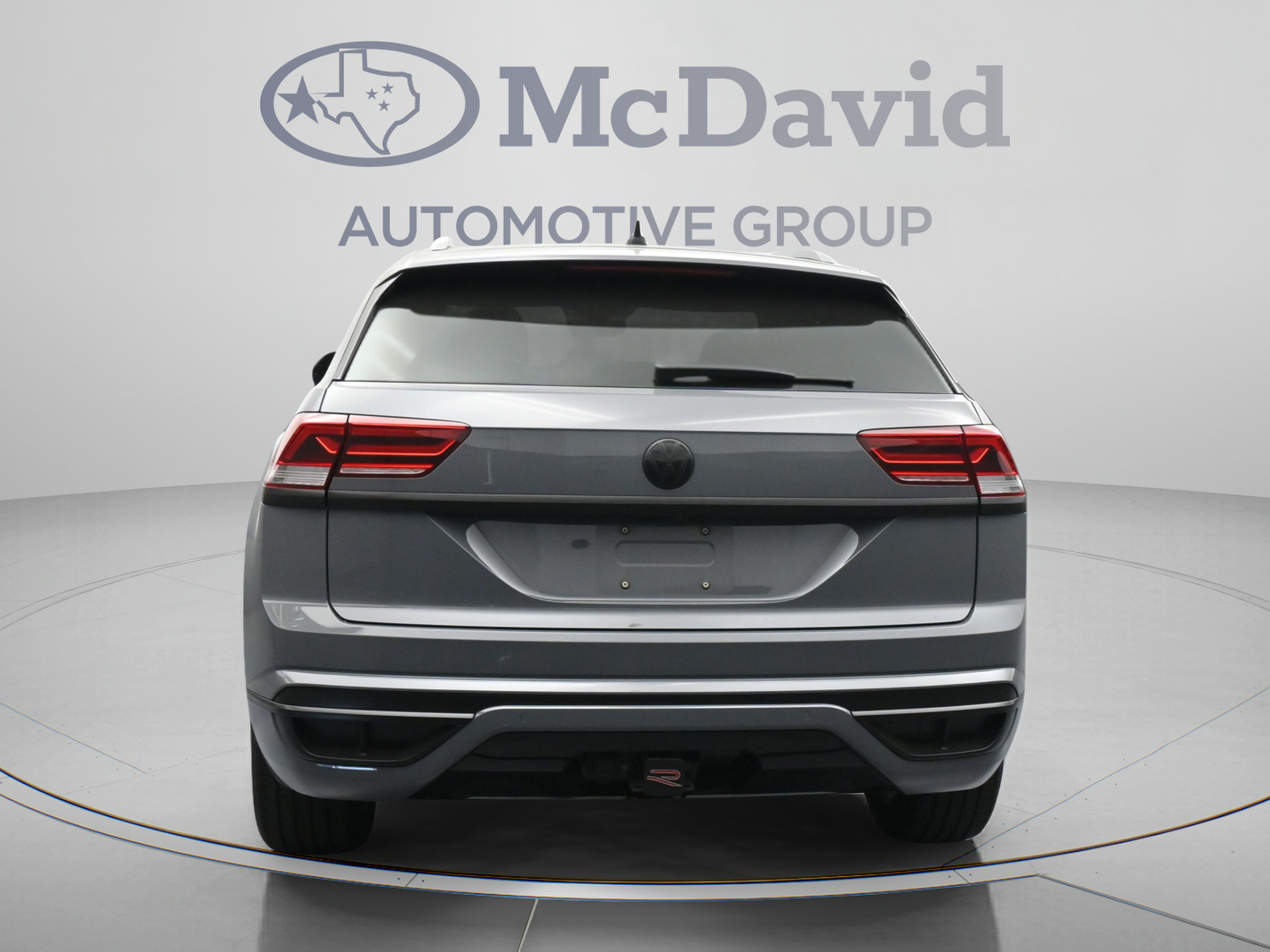 Used 2020 Volkswagen Atlas Cross Sport SEL R-Line FWD image 7