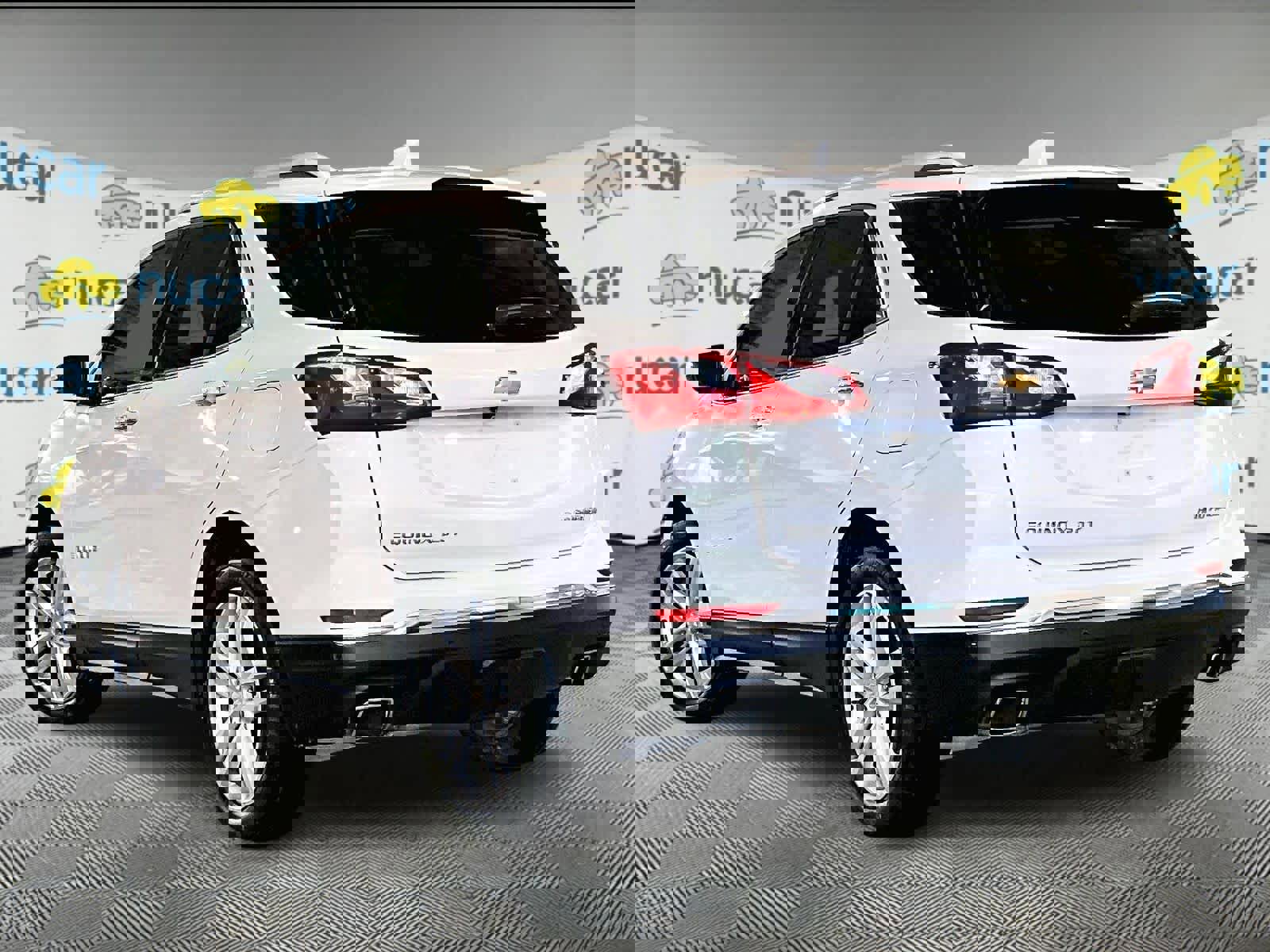 Used 2019 Chevrolet Equinox Premier image 4