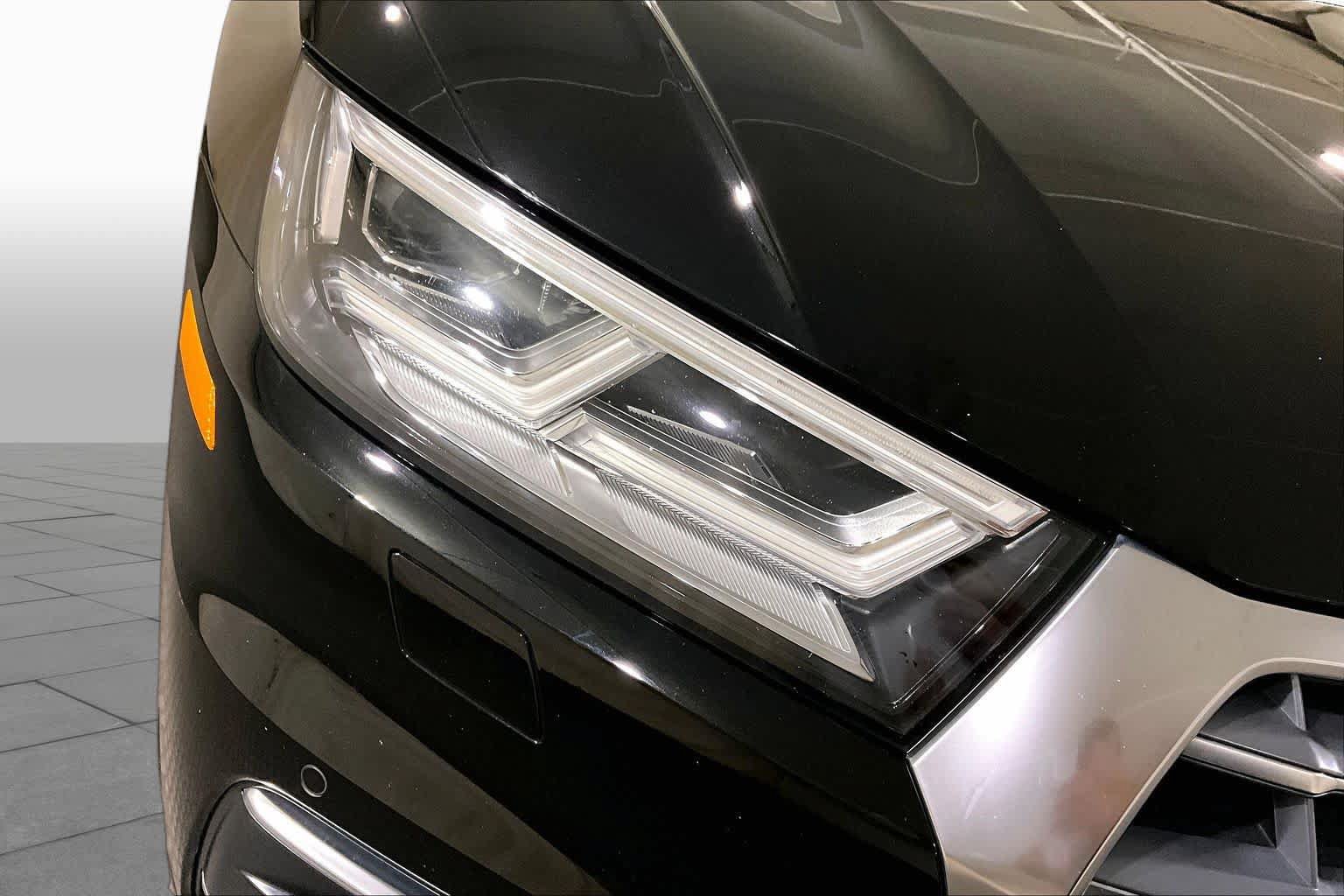 Used 2018 Audi Q5 2.0T Premium Plus w/ Premium Plus Package AWD/4WD image 26