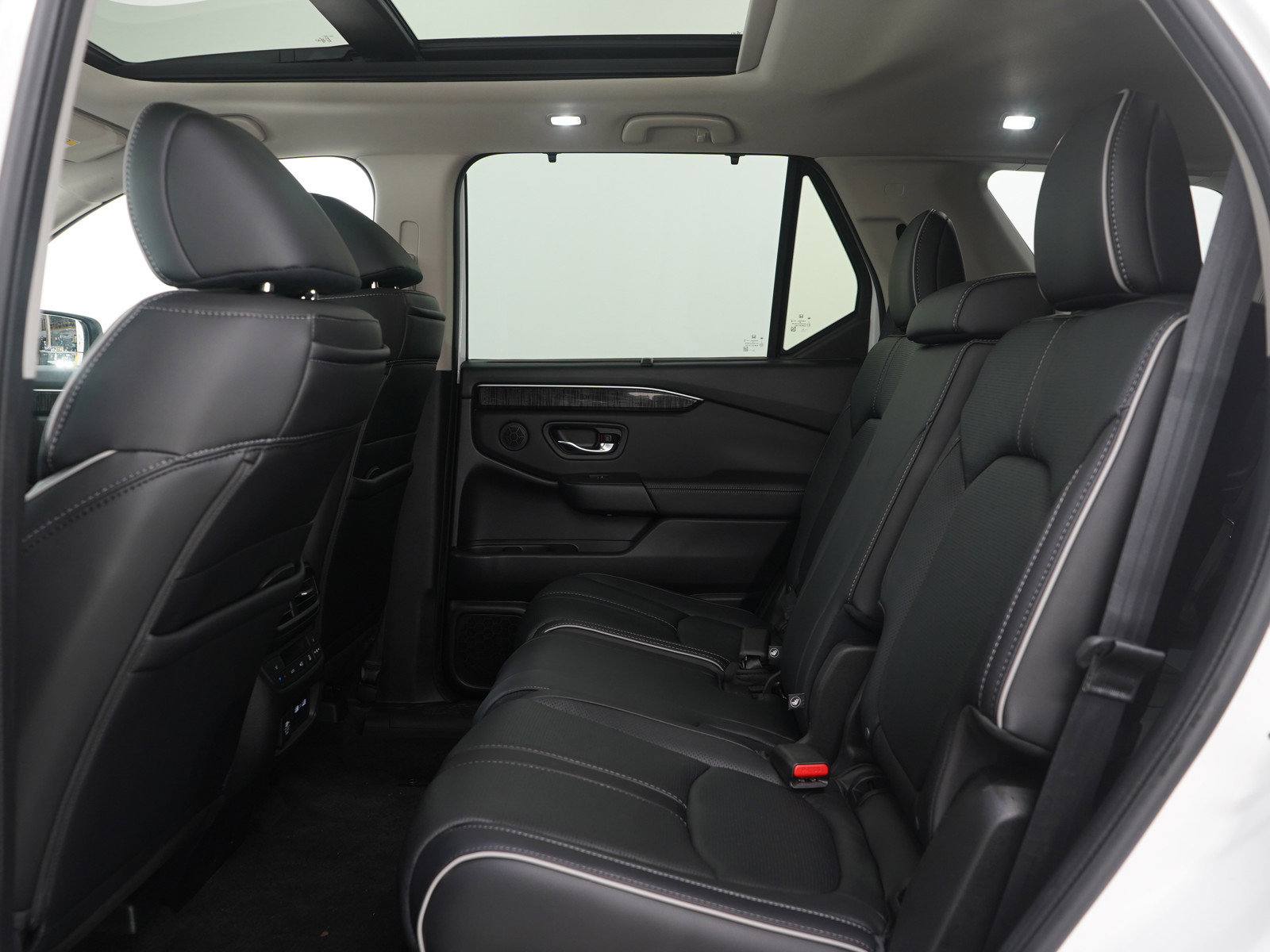 Used 2023 Honda Pilot Elite image 20