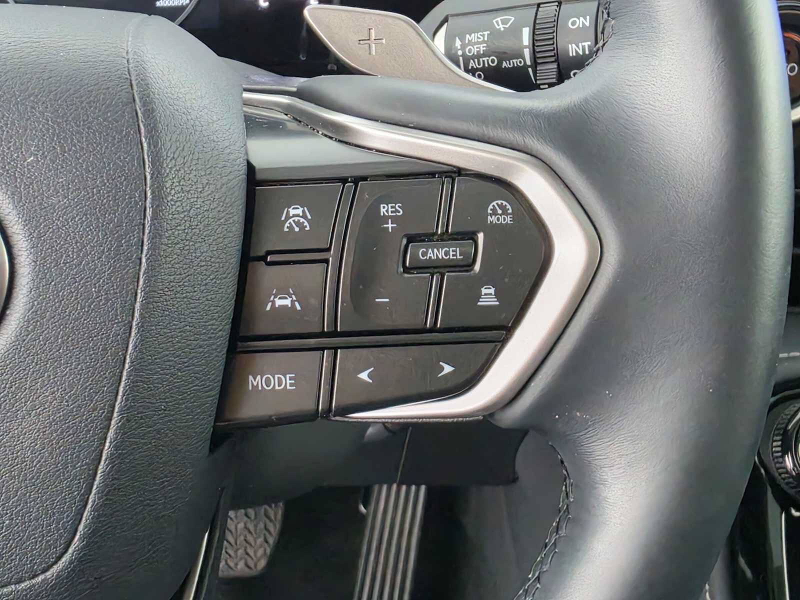Certified 2025 Lexus NX 250 FWD image 30