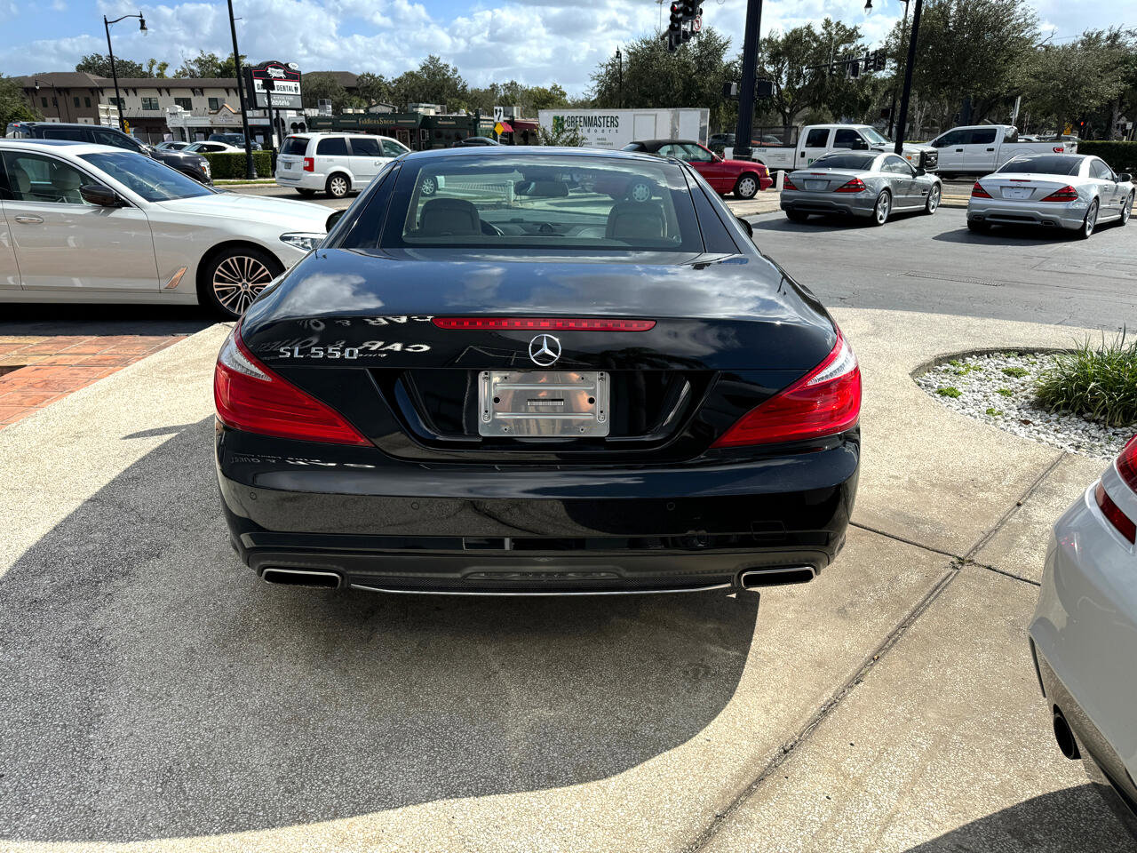 Used 2014 Mercedes-Benz SL 550 image 5