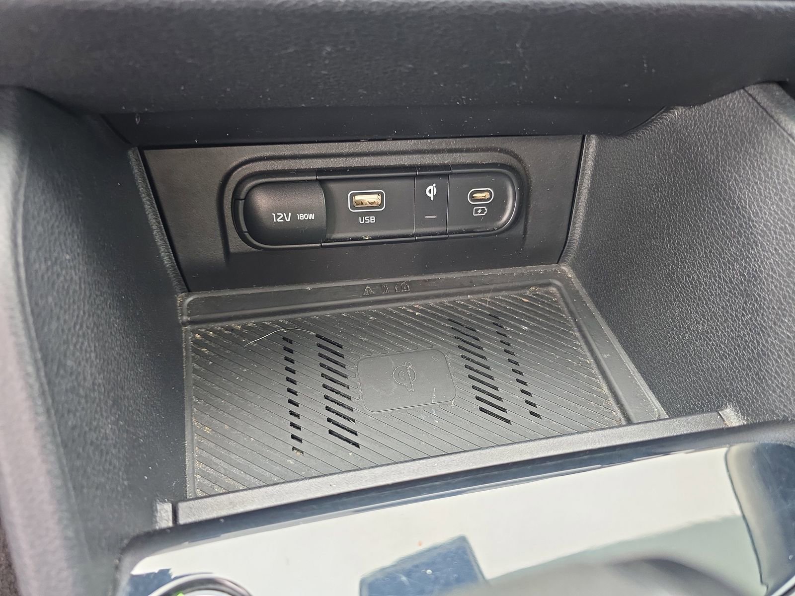 Used 2024 Kia Sportage EX image 20