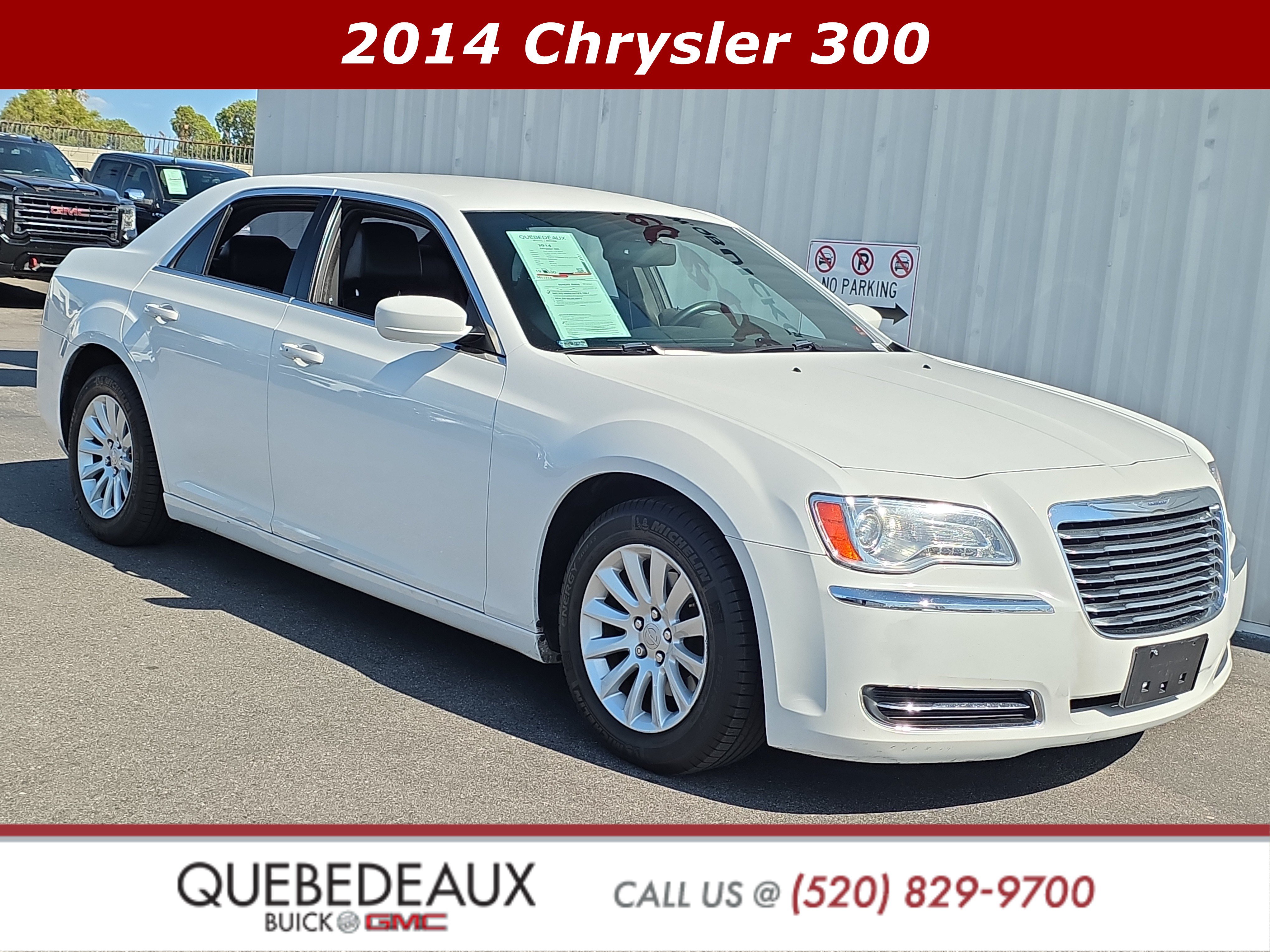 Used 2014 Chrysler 300 RWD image 1