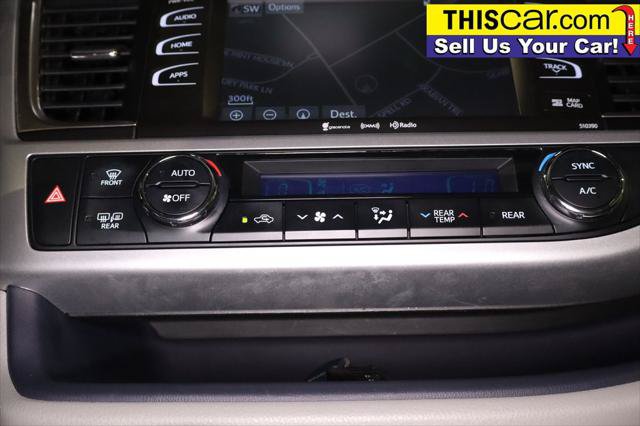 Used 2019 Toyota Highlander XLE FWD image 26